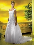Discount Bridalane Wedding Gown Style 581